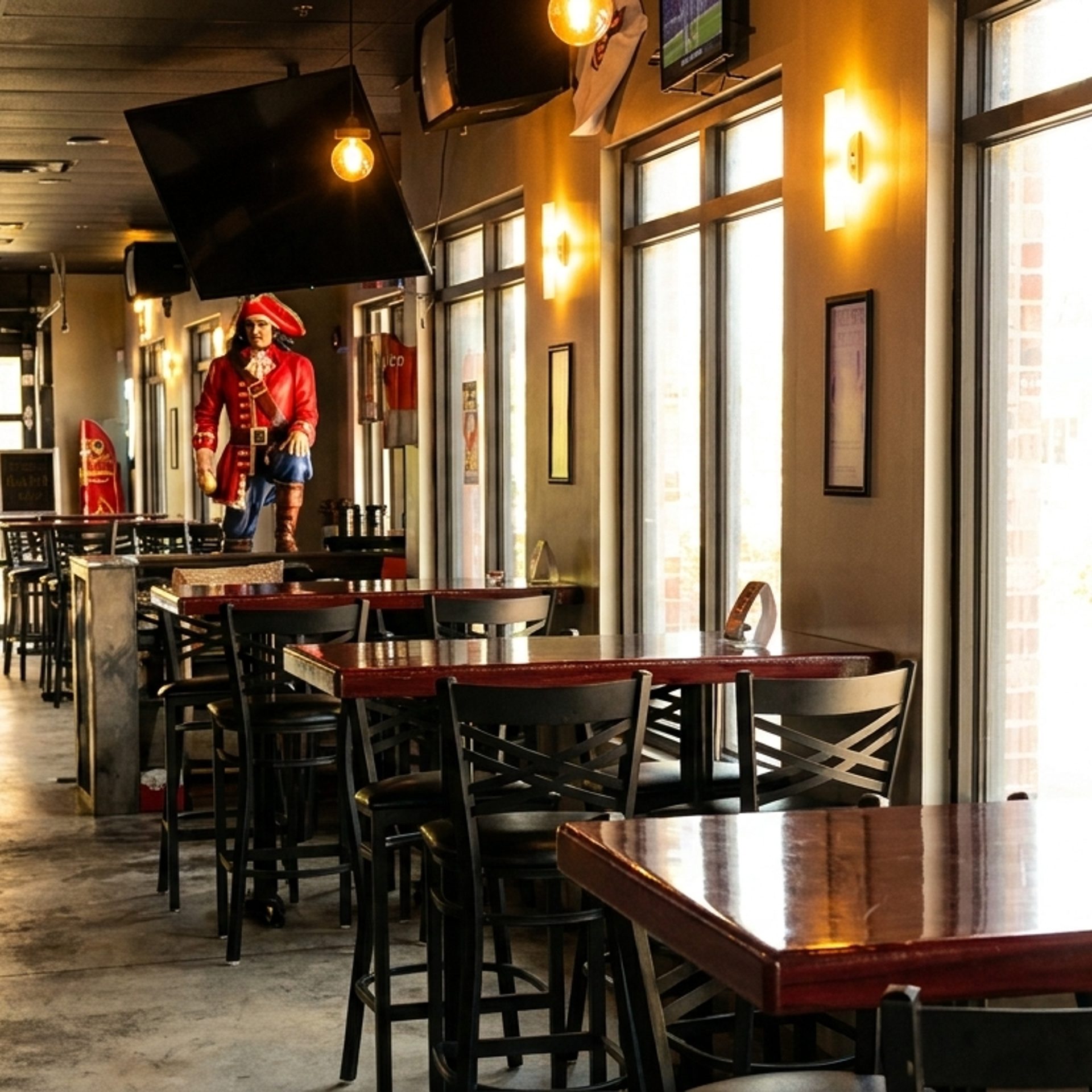 Captain's Sports Lounge – Grain Valley, MO