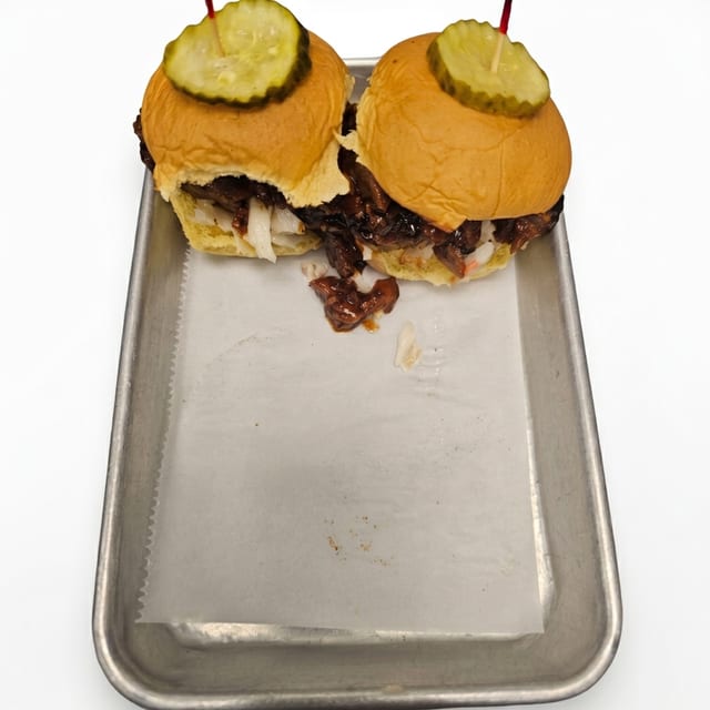 2 Burnt End Sliders.